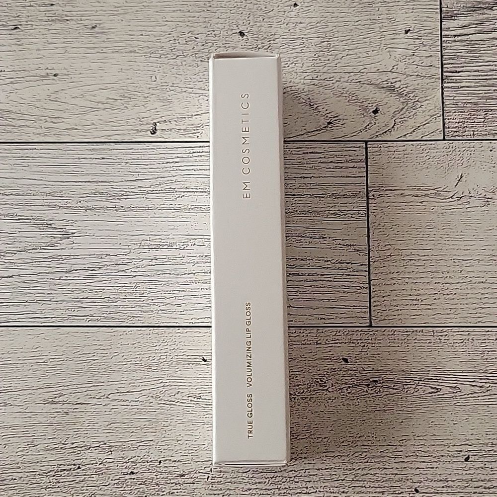Em Cosmetics True Gloss Volumizing Lip Gloss - Picture 6 of 7